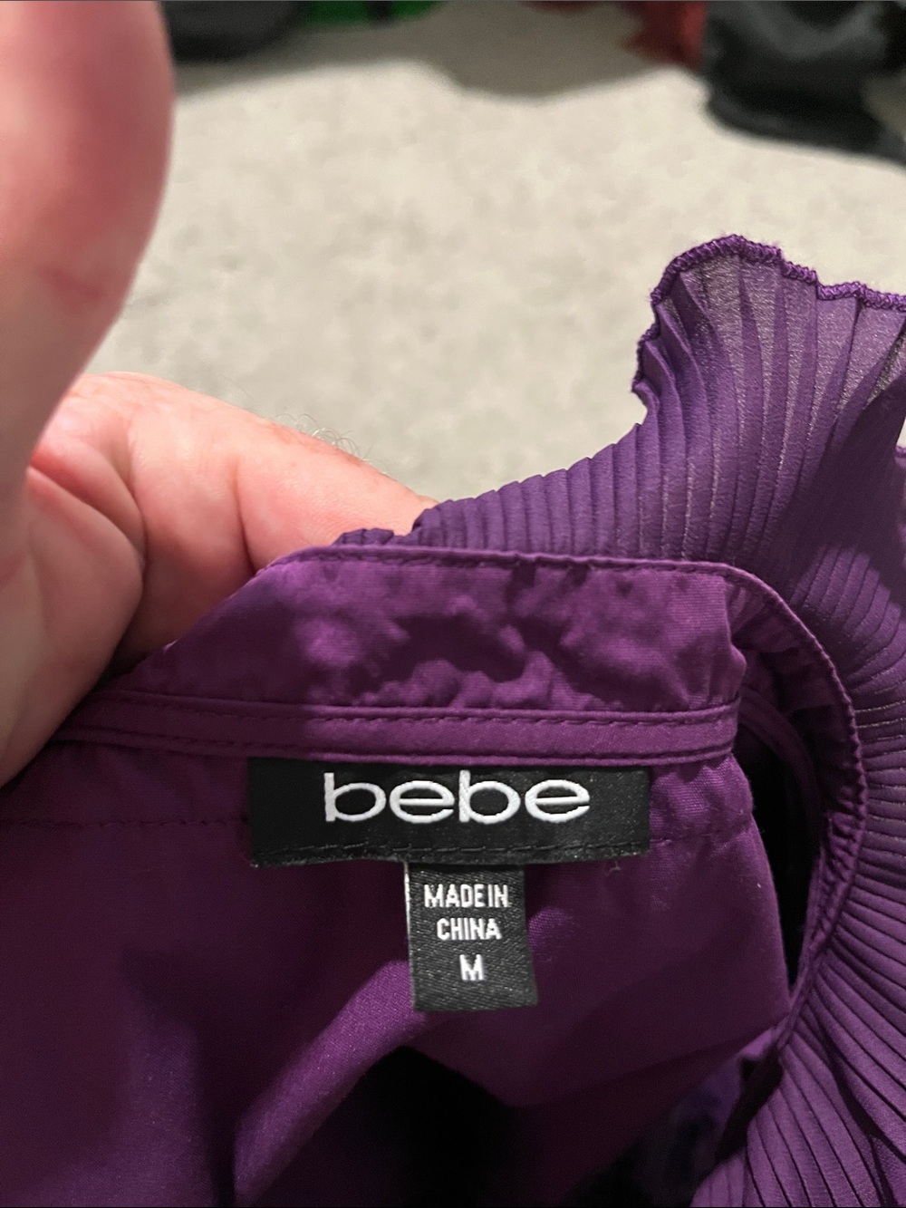 Y2K Bebe Purple Ruffled Button Front Sweetheart Neckline Top 2000’s Feminine - Picture 5 of 7